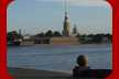 Blick von einer Newa-Brücke in St. Petersburg